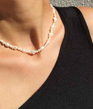 Freshwater Pearl Clavicle Necklace